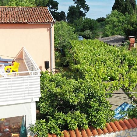 Holiday House Danica Banjole Extérieur photo